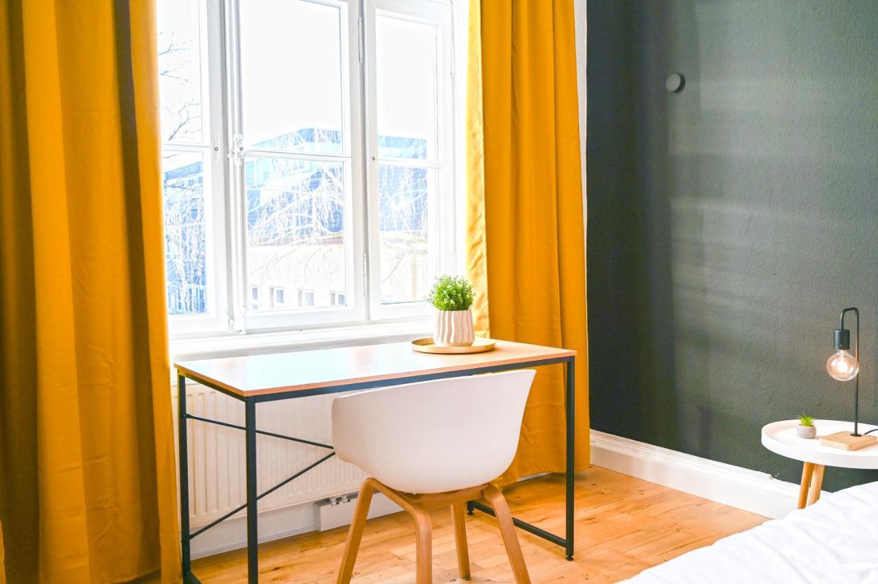 120Qm Denkmal Apartment In Krefeld Mit Stuck Und Balkon - Beuys Apartments - Krefeld Extérieur photo